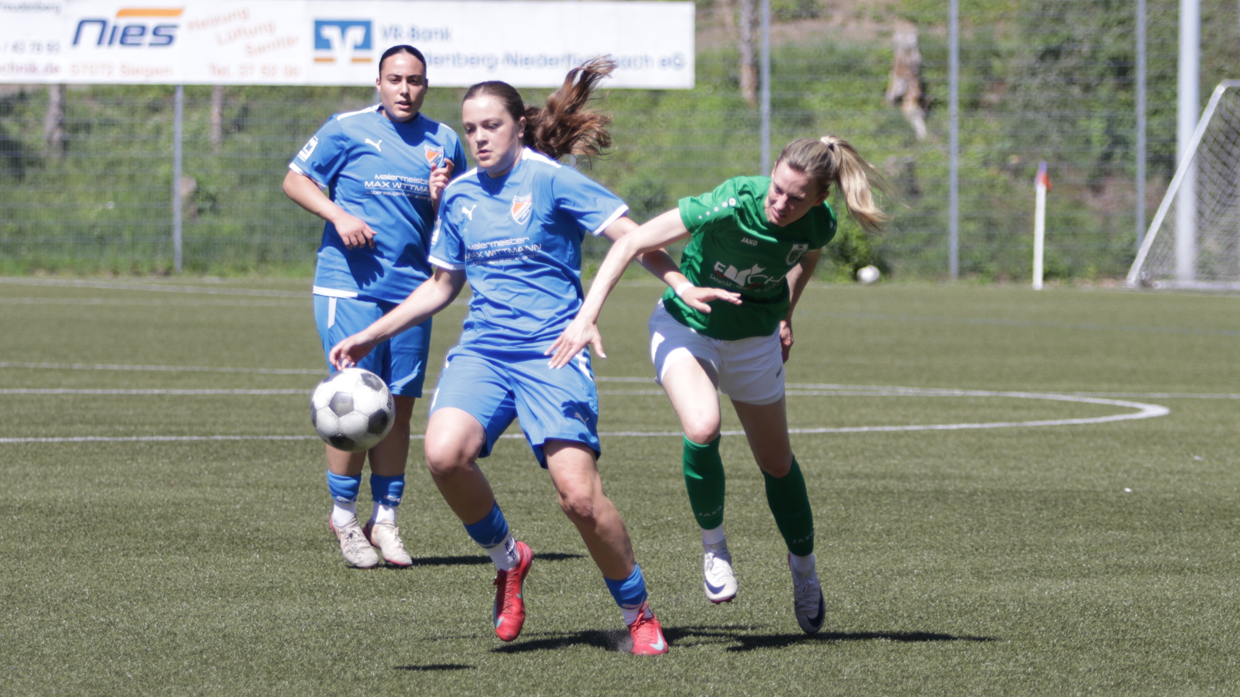 Fortuna Freudenberg freut sich im September auf Alexandra Popp und den BVB